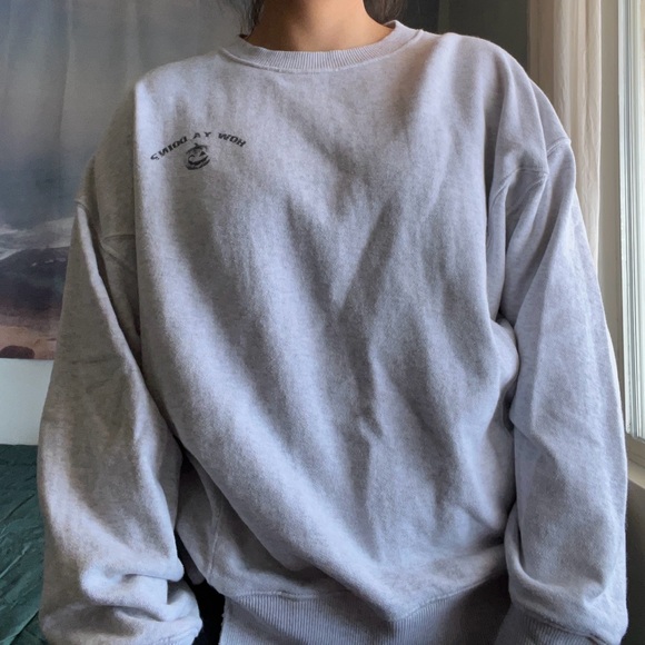 American Eagle Aerie Gray Crewneck Sweatshirt Size Small - Picture 1 of 5